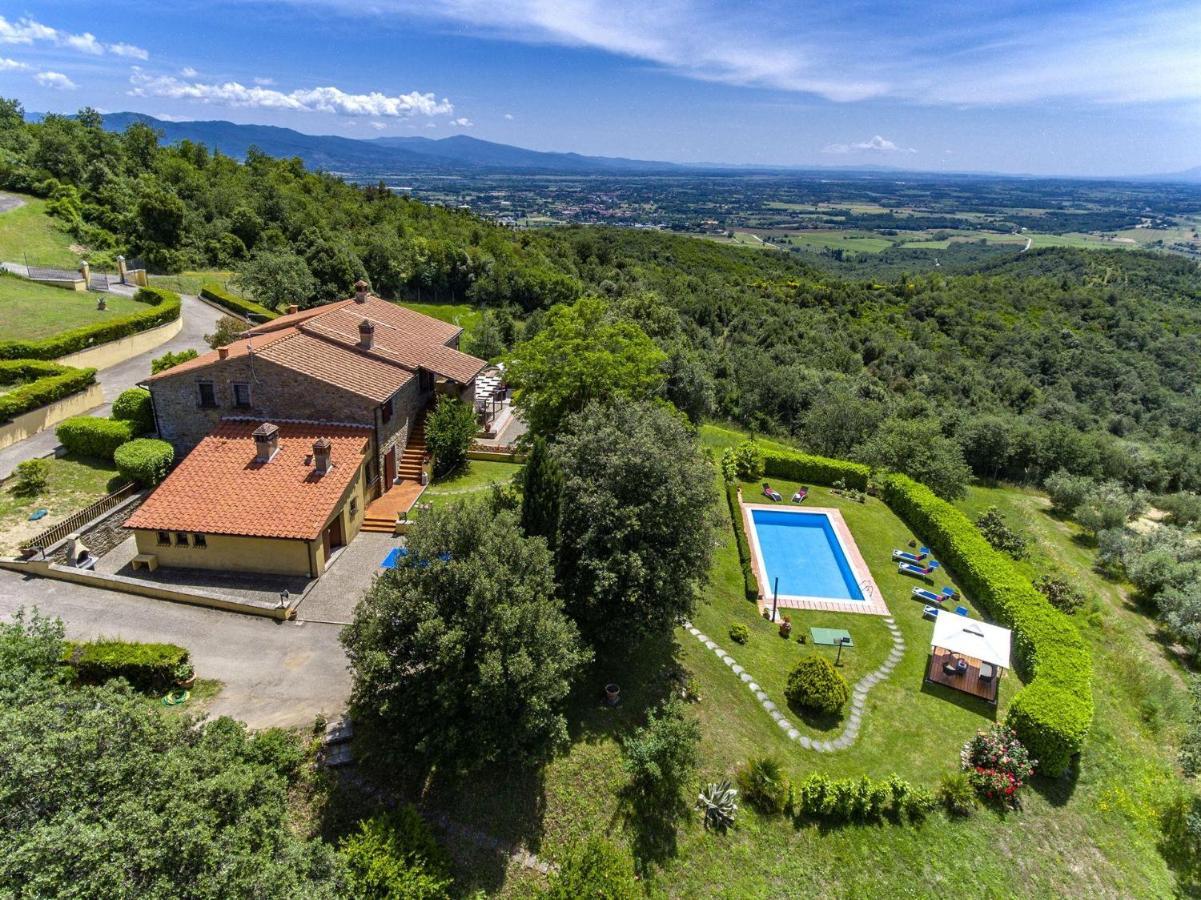 Villa Il Sole チヴィテッラ・イン・ヴァル・ディ・キアーナ エクステリア 写真